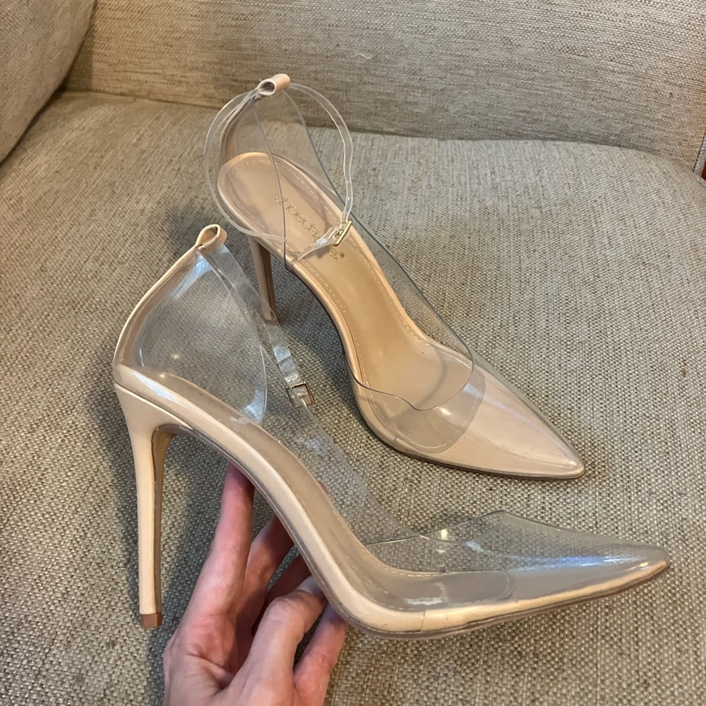 Shoe dazzle Gissella clear Cinderella heel